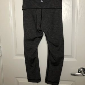 lululemon cropped leggings